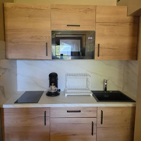 Entier 25m2 Proche Centre Romeu