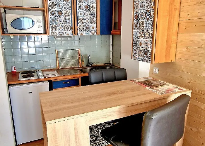 Entier 25m2 Proche Centre Romeu Font Romeu
